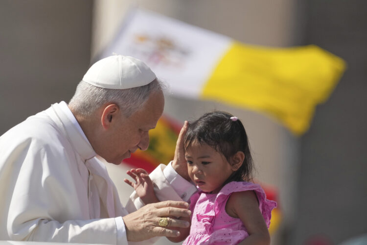 Pope Leo criticizes political nationalism, prays for reconciliation and dialogue